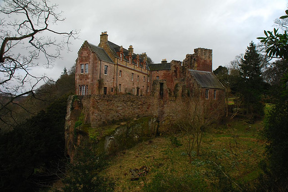 Hawthornden Castle